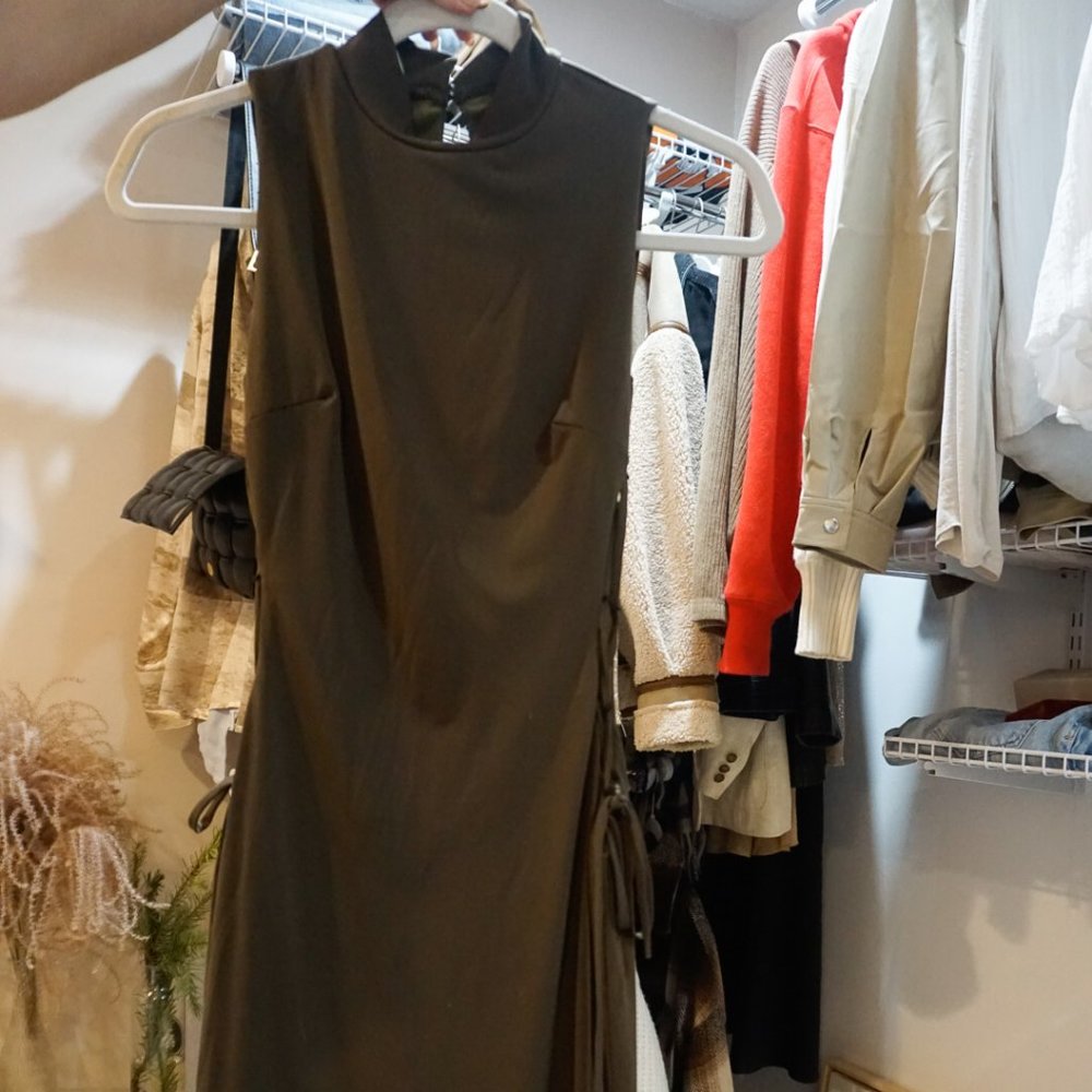 Windsor Midi Dress